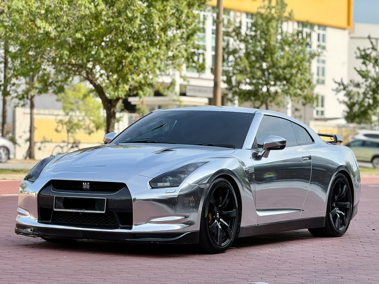 2009 NISSAN GT-R R35 BLACK EDITION